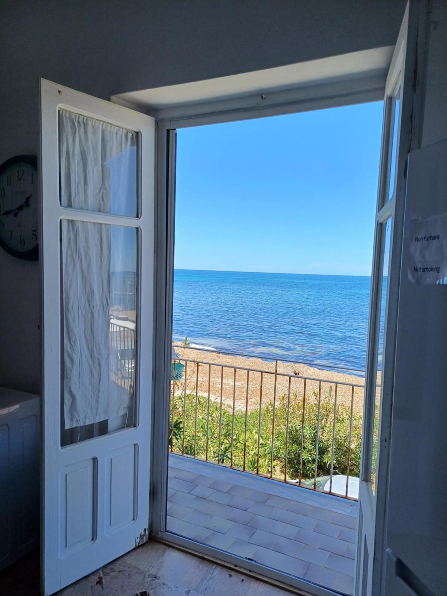 Le Due Conchiglie Villa Карини Екстериор снимка